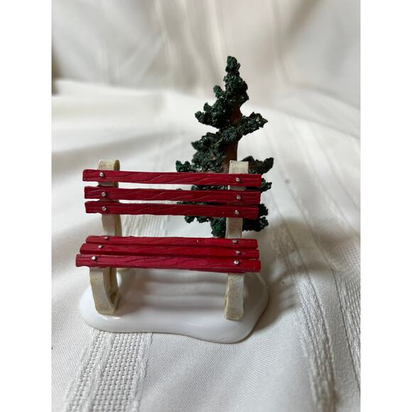 Department 56 Village Park Bench Wood & Porcelain #56-52851 Red w/box - Picture 1 of 6